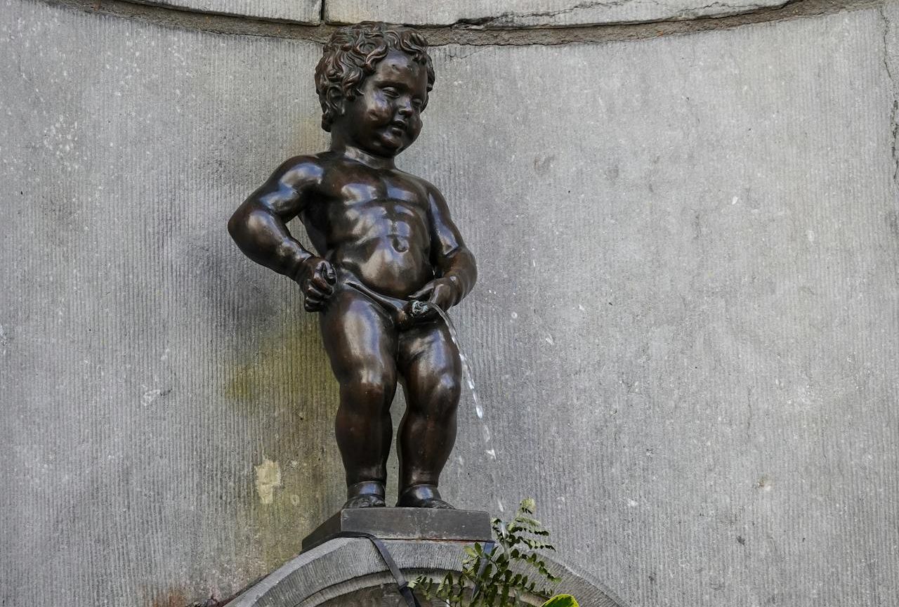 Pissing